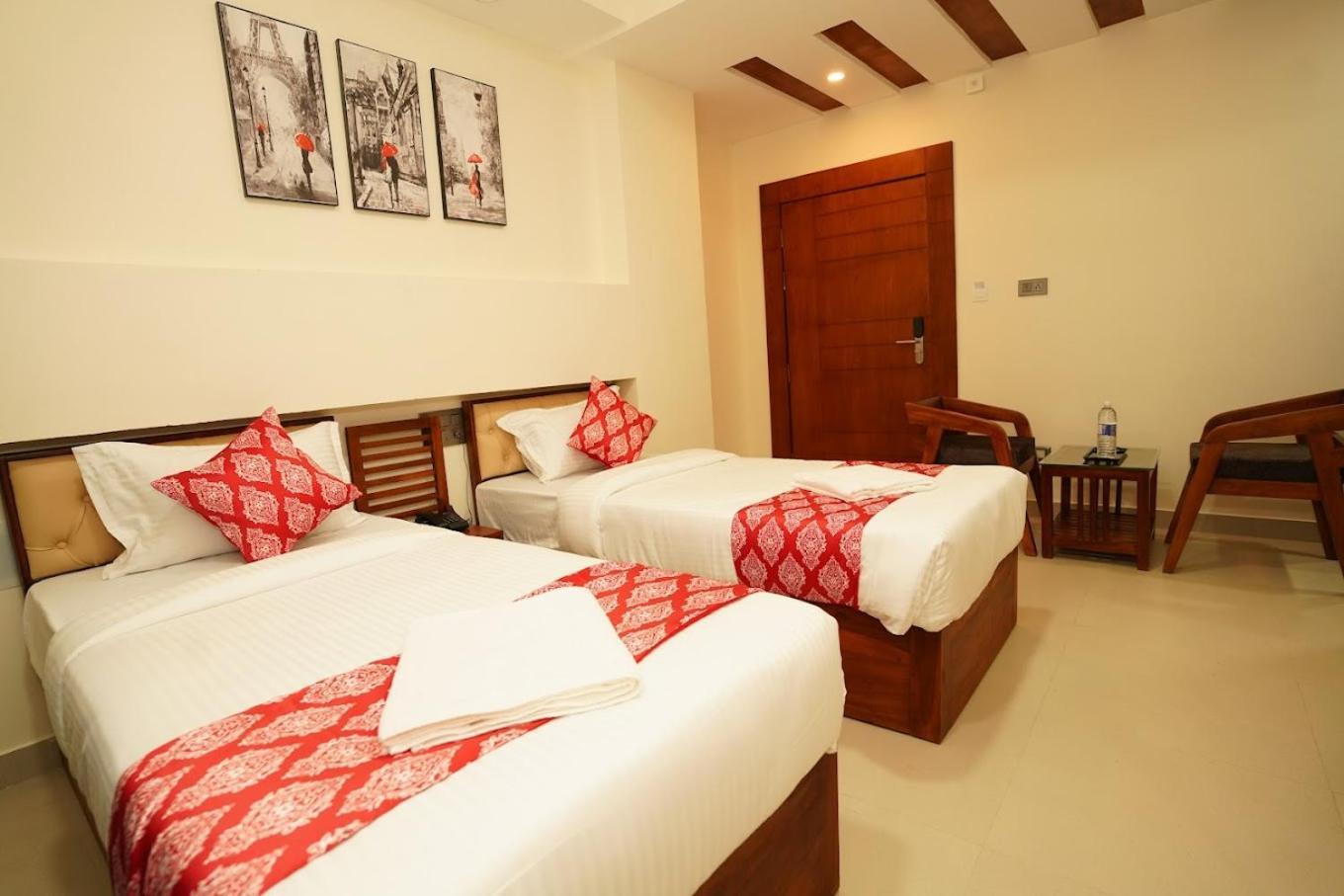 Saavees Residency Hotel Bangalore Eksteriør billede