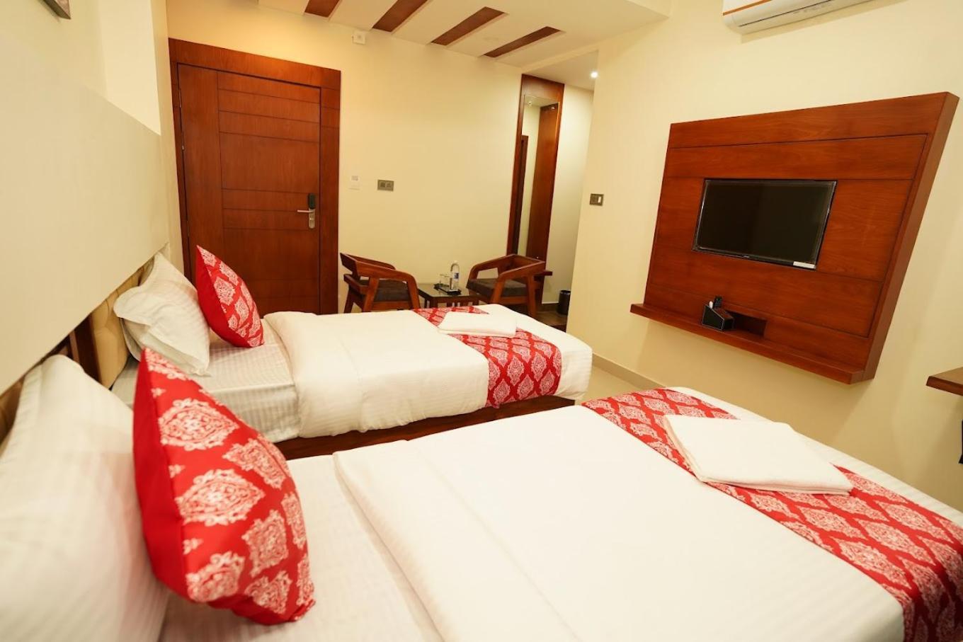 Saavees Residency Hotel Bangalore Eksteriør billede